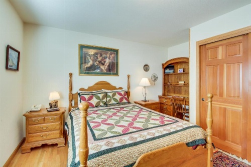 Cabin at Stateline image 10